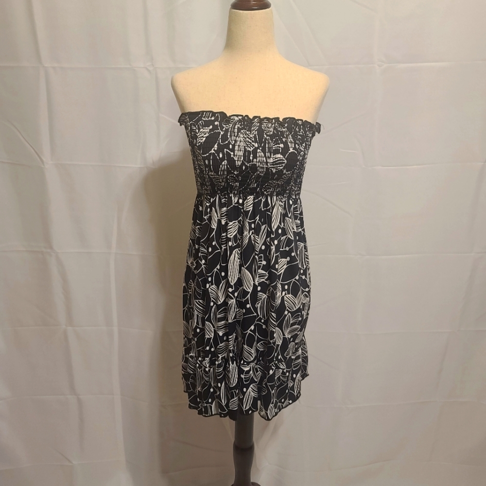 Black and white stretchy summer dress, o/s fits most
